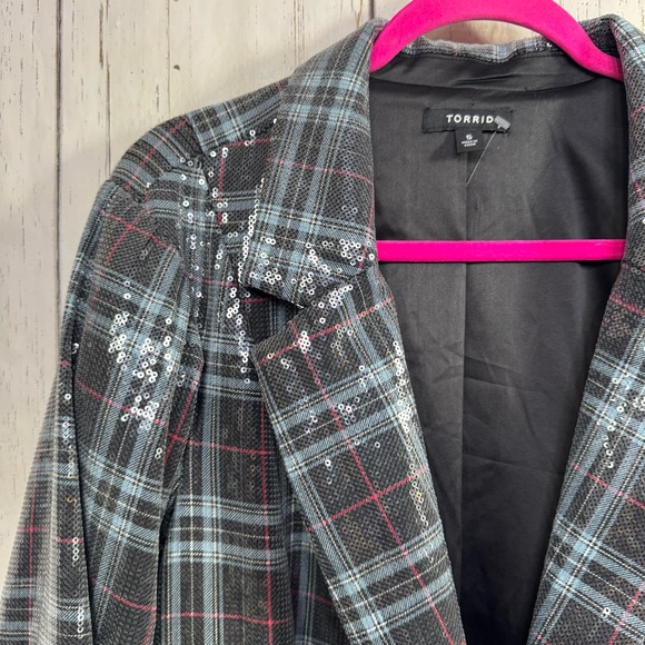 Torrid Plaid Sequin Blazer Gray Black Chic Glam Plus Size 5X Casual Artsy - Picture 3 of 15